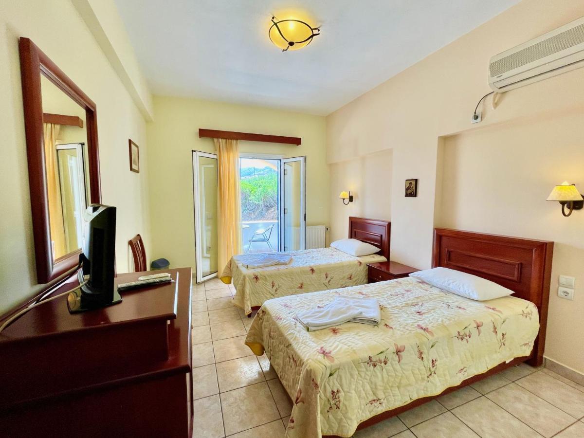 Venardos Hotel Agia Pelagia  المظهر الخارجي الصورة