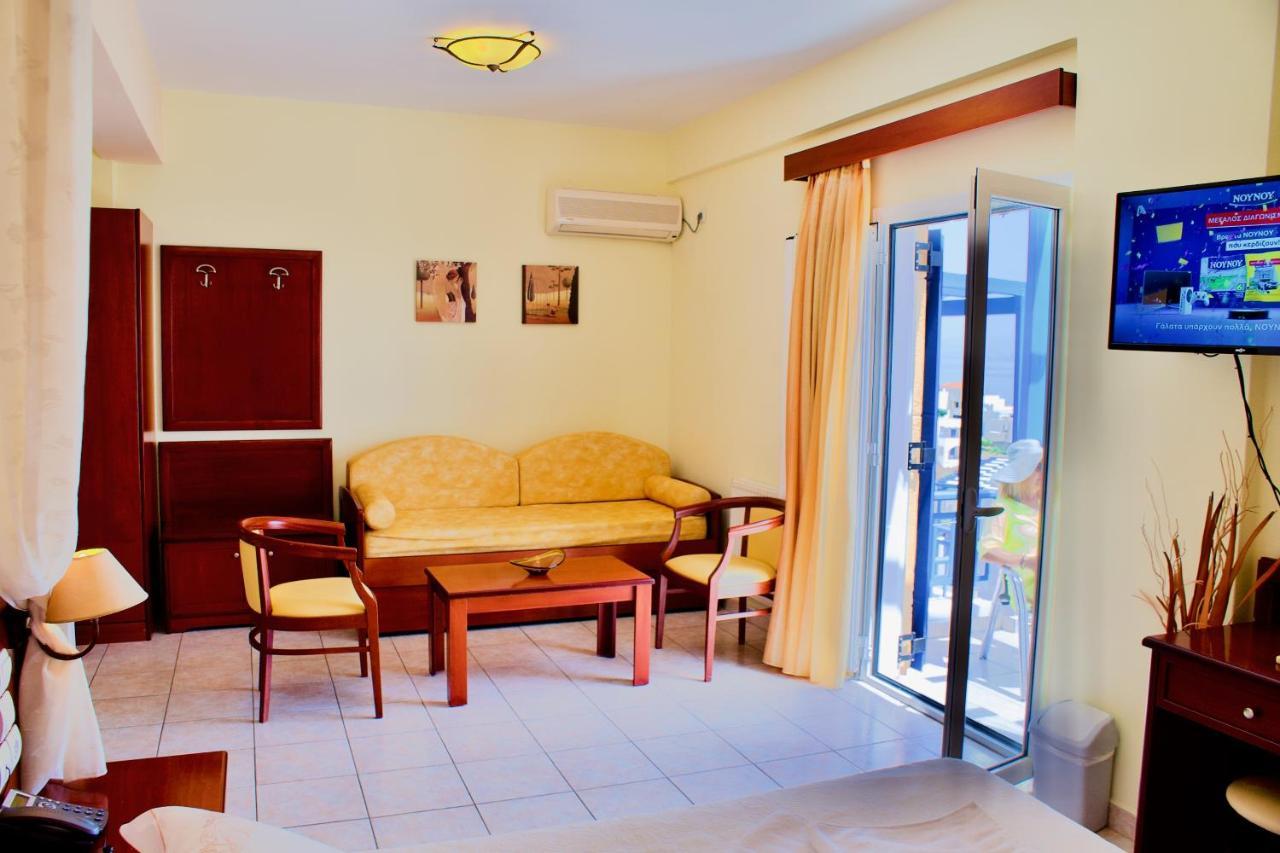 Venardos Hotel Agia Pelagia  المظهر الخارجي الصورة
