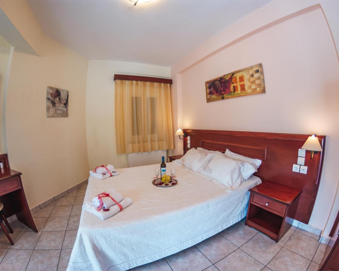 Venardos Hotel Agia Pelagia  المظهر الخارجي الصورة
