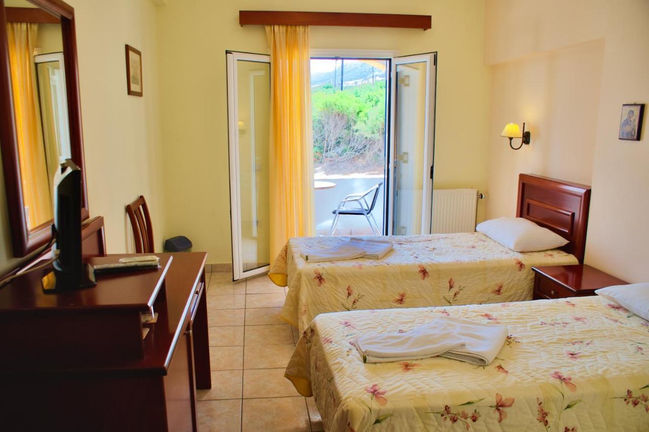 Venardos Hotel Agia Pelagia  الغرفة الصورة