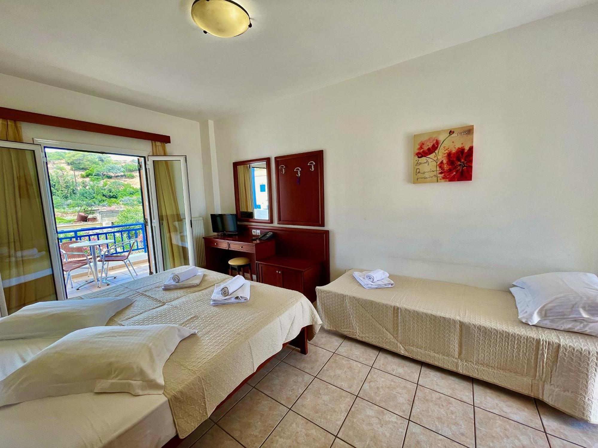 Venardos Hotel Agia Pelagia  المظهر الخارجي الصورة